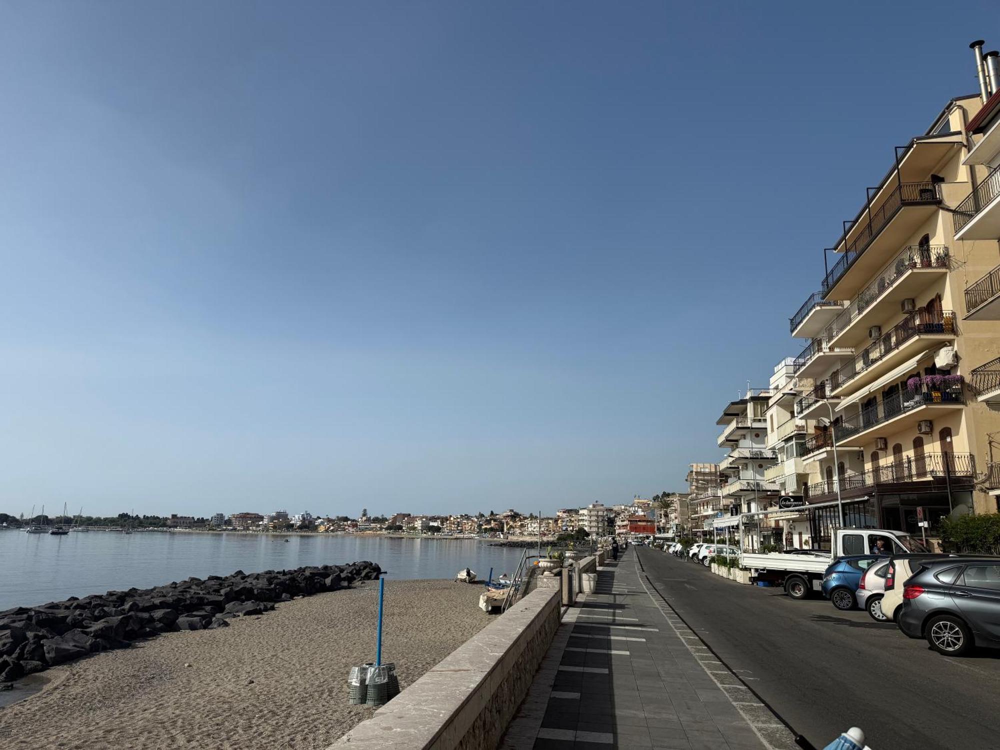 Nausica17 Naxos Bay Lejlighed Giardini Naxos Eksteriør billede